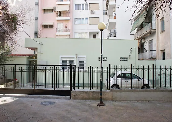 Aroura Homes Garden House 2Br 2Ba Free Parking