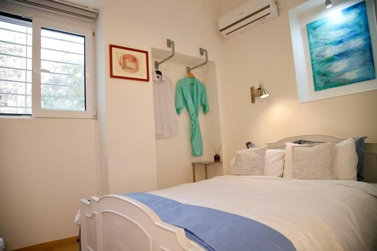 Bounty Garden House 2br 2ba Free Parking Villa