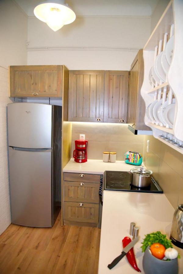 Aroura Homes Garden House 2br 2ba Free Parking Athene