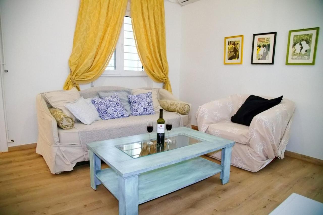 Aroura Homes Garden House 2br 2ba Free Parking Atény