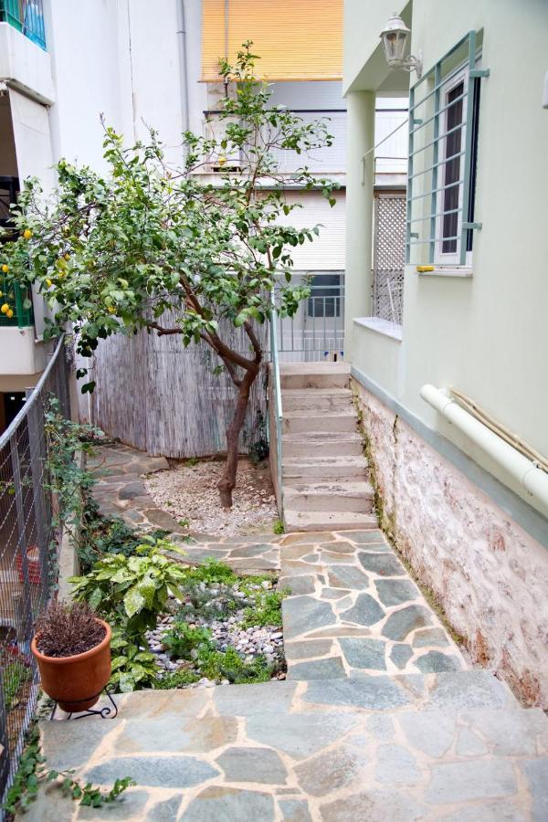 Aroura Homes Garden House 2br 2ba Free Parking *