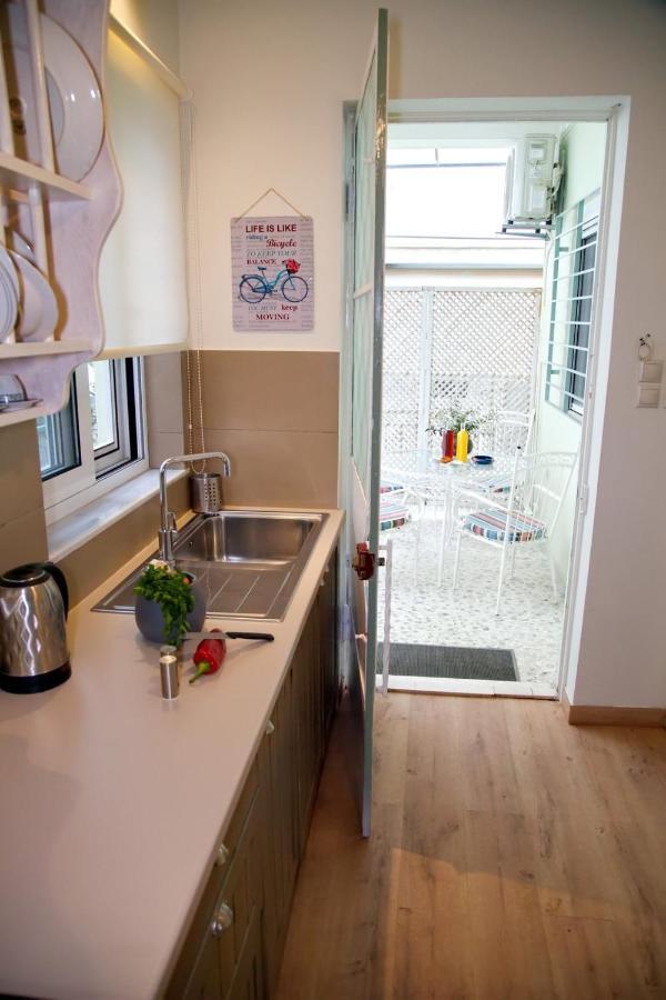 Villa Bounty Garden House 2br 2ba Free Parking Athen