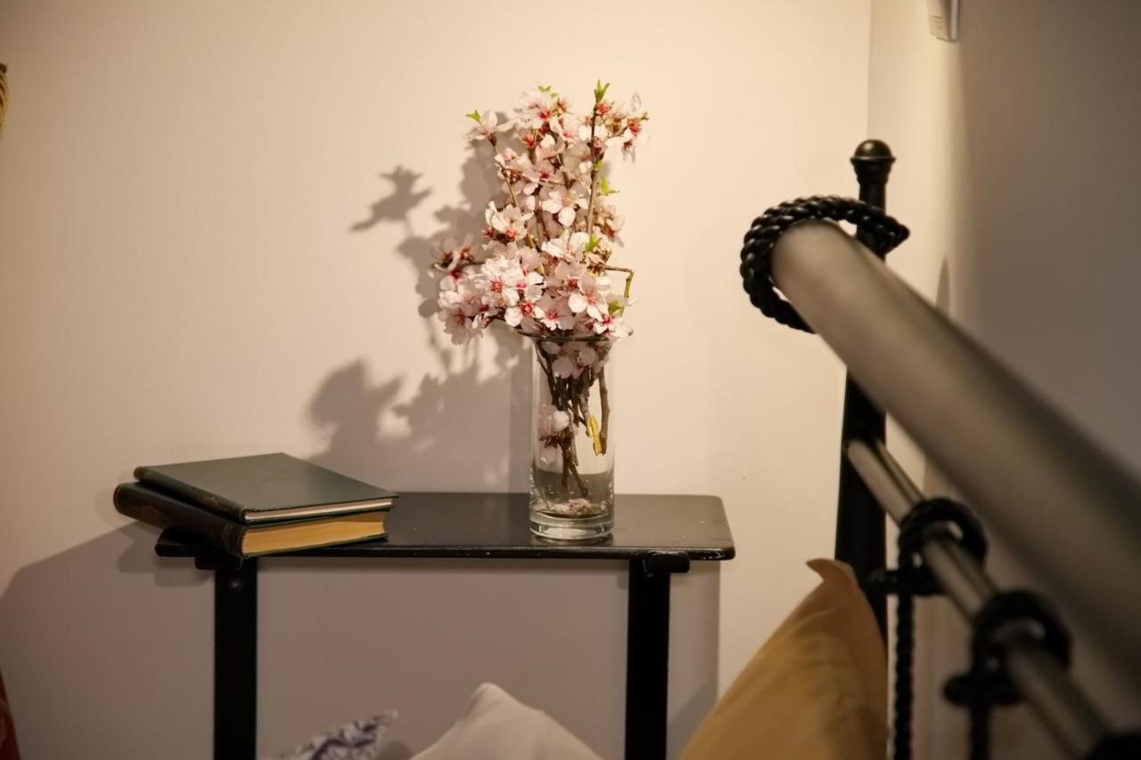 Aroura Homes Garden House 2br 2ba Free Parking Vila Atény