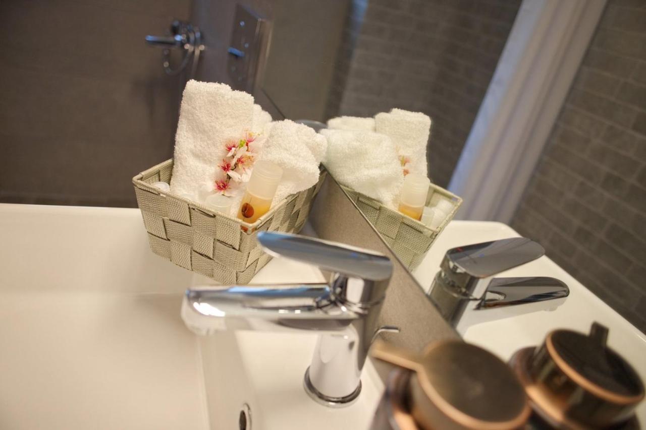 Bounty Garden House 2br 2ba Free Parking Athen