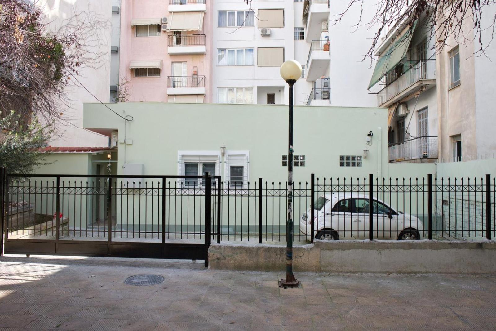 Vila Aroura Homes Garden House 2br 2ba Free Parking